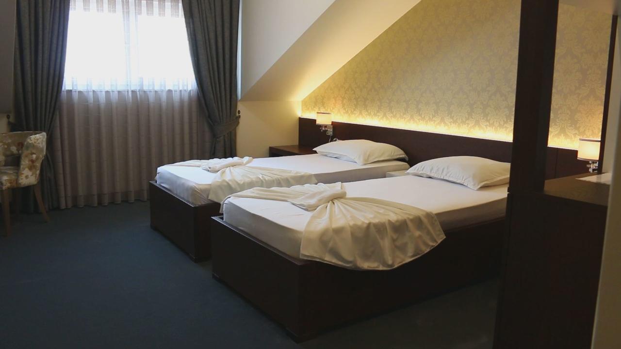 Hotel Admiral Prizren Exterior photo