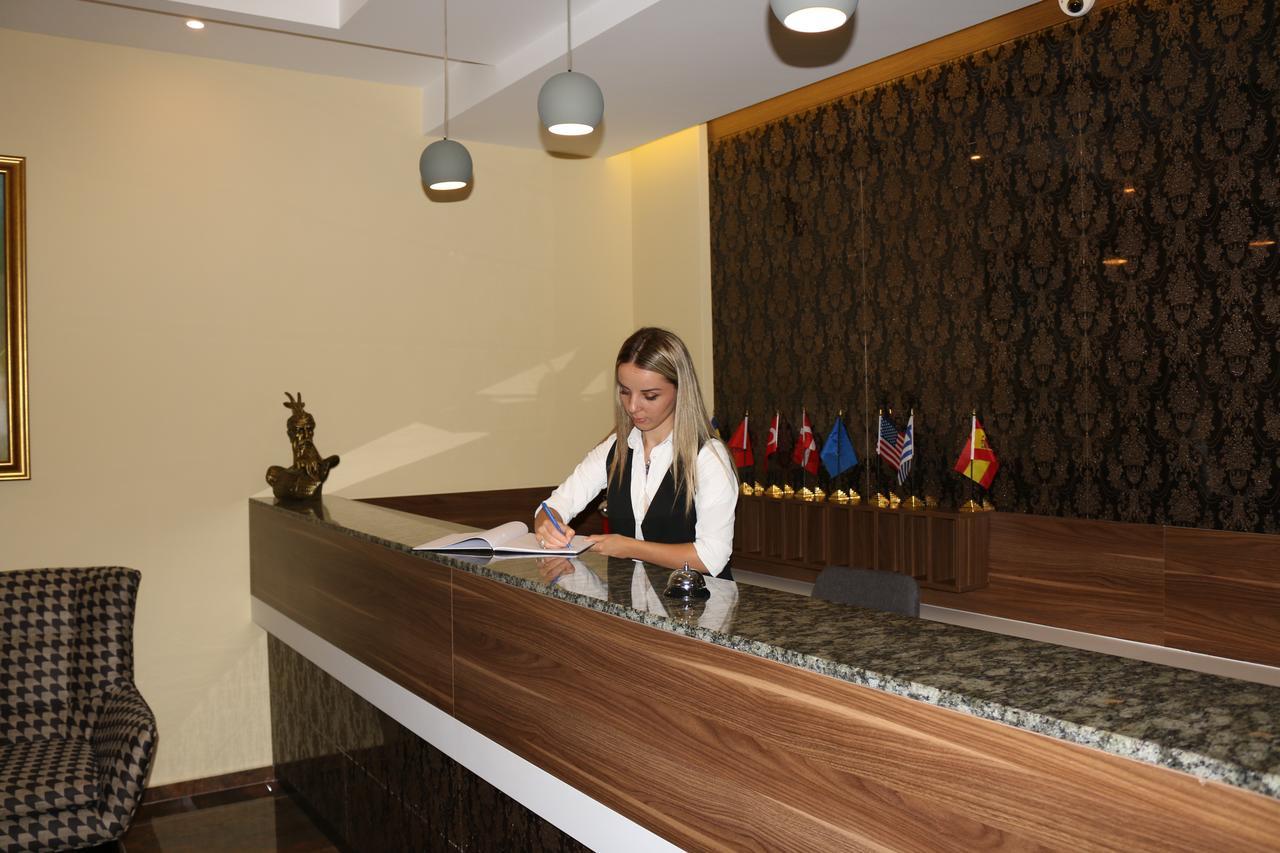 Hotel Admiral Prizren Exterior photo
